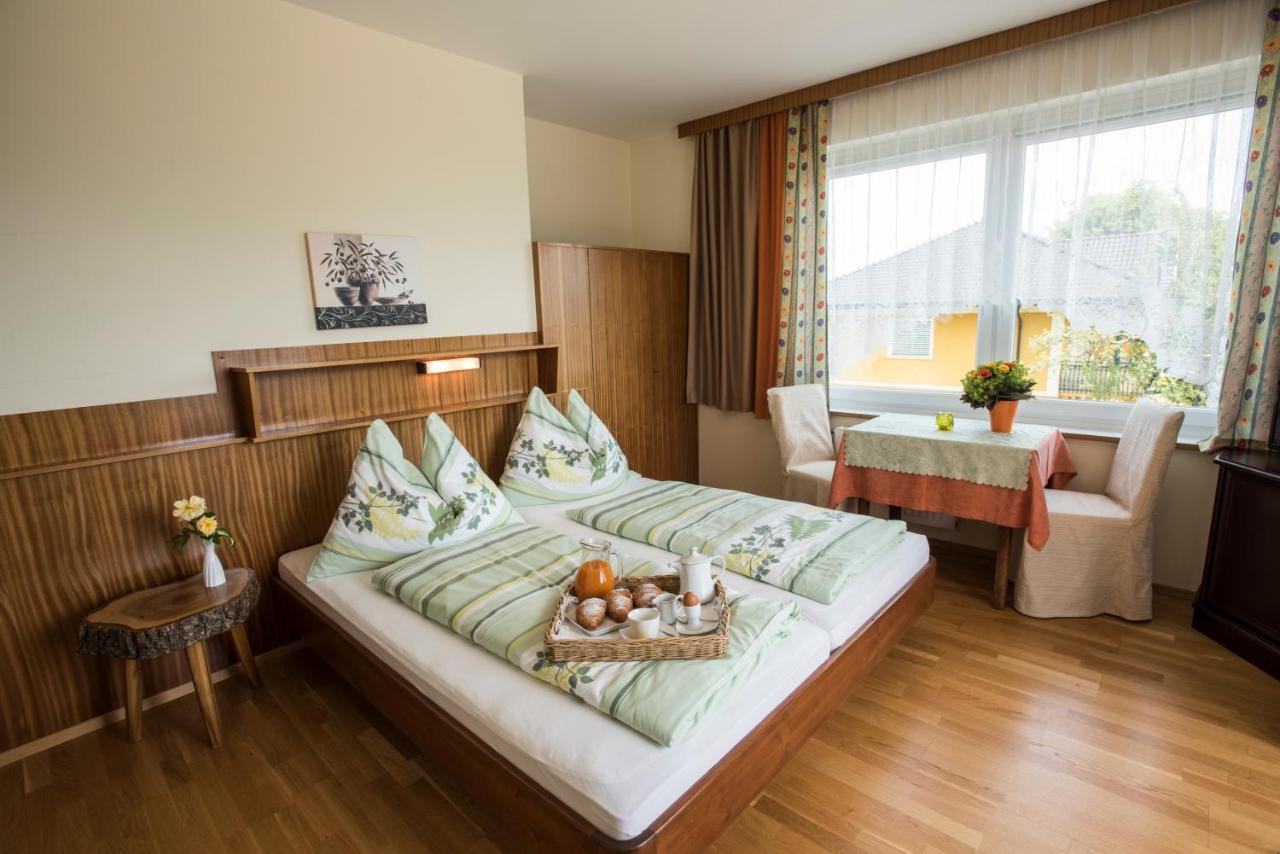 Апартаменты Gaestehaus Karawankenblick Дроболлах-ам-Фаакер-Зее Экстерьер фото